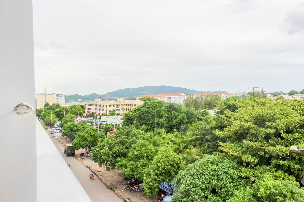 Hotel I Ngoc Huong Нячанг Екстер'єр фото