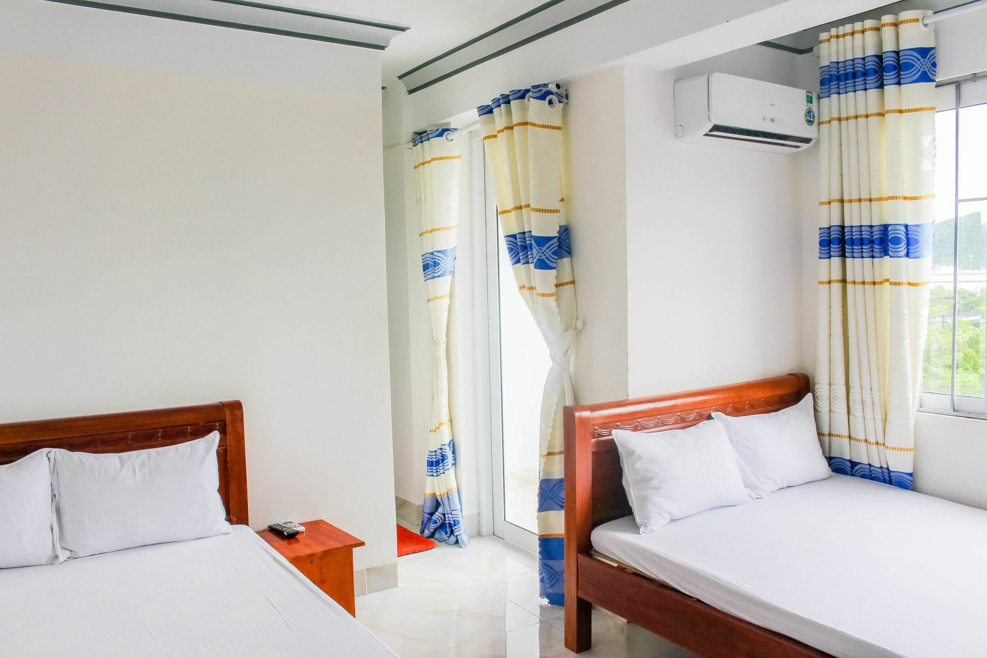 Hotel I Ngoc Huong Нячанг Екстер'єр фото